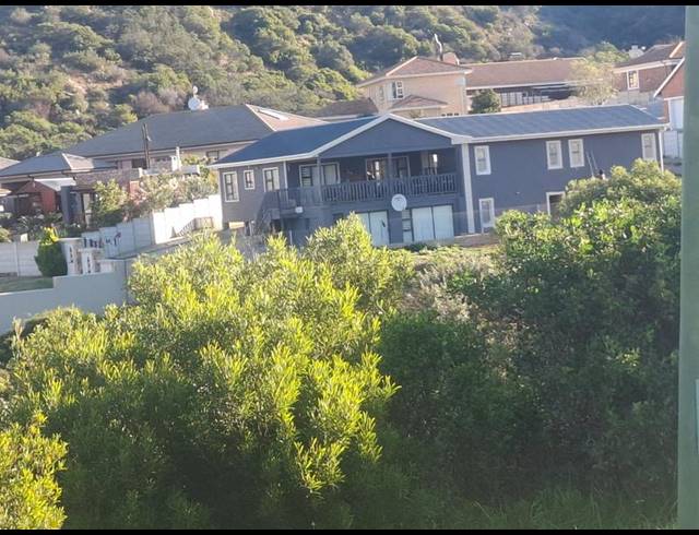 3 BEDROOM HOUSE FOR SALE IN ISLAND VIEW